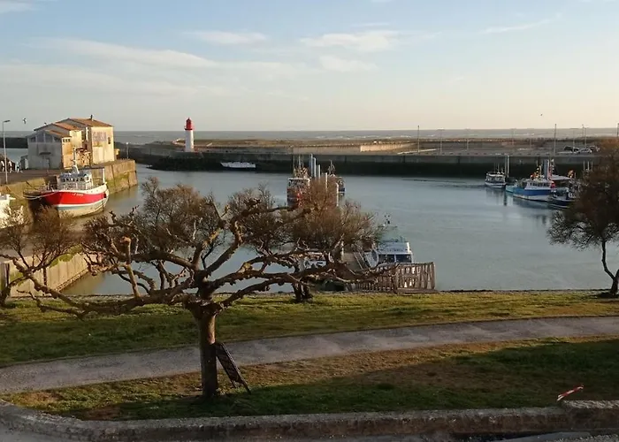 Maison La Petite Oleronaise بيت للعطل